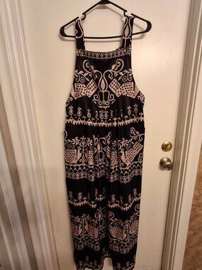 NoraCora Sleeveless Jumpsuit Size S Wide Leg geometric print with Button Straps.